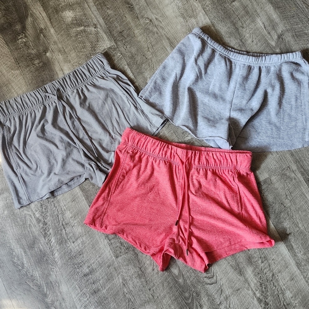 Women's Athletic Shorts Set - Gray and Pink